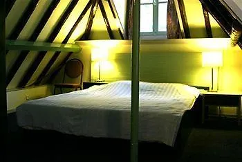 Acca International Hotel
