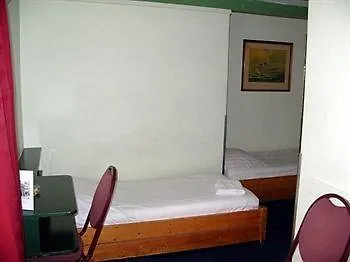 Acca International Hotel 3*